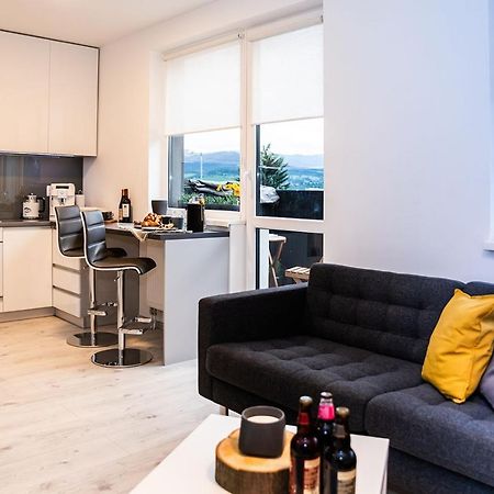 Apartment,Private Parking, Balcony, Smart Check In Besztercebánya Kültér fotó