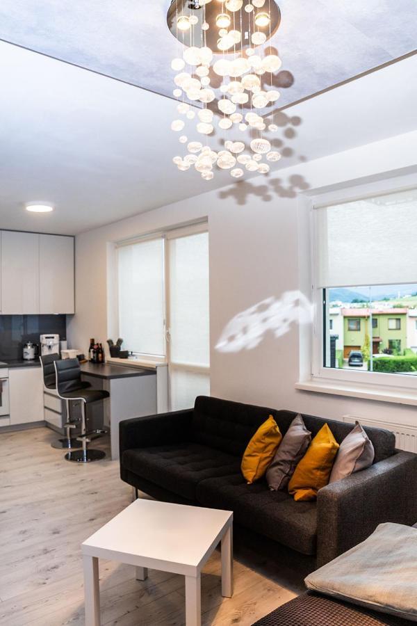 Apartment,Private Parking, Balcony, Smart Check In Besztercebánya Kültér fotó